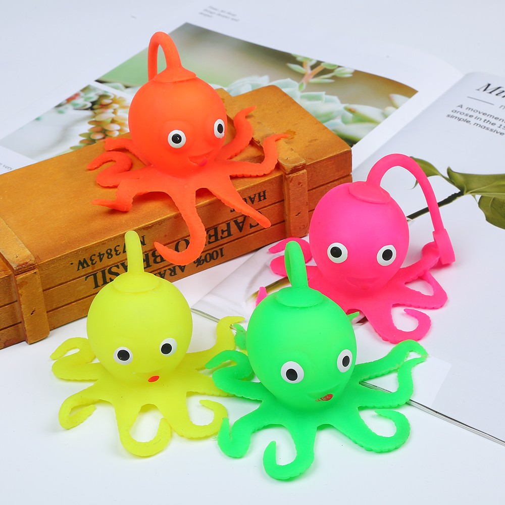 Ihe egwuregwu ụmụaka na-egbuke egbuke Octopus